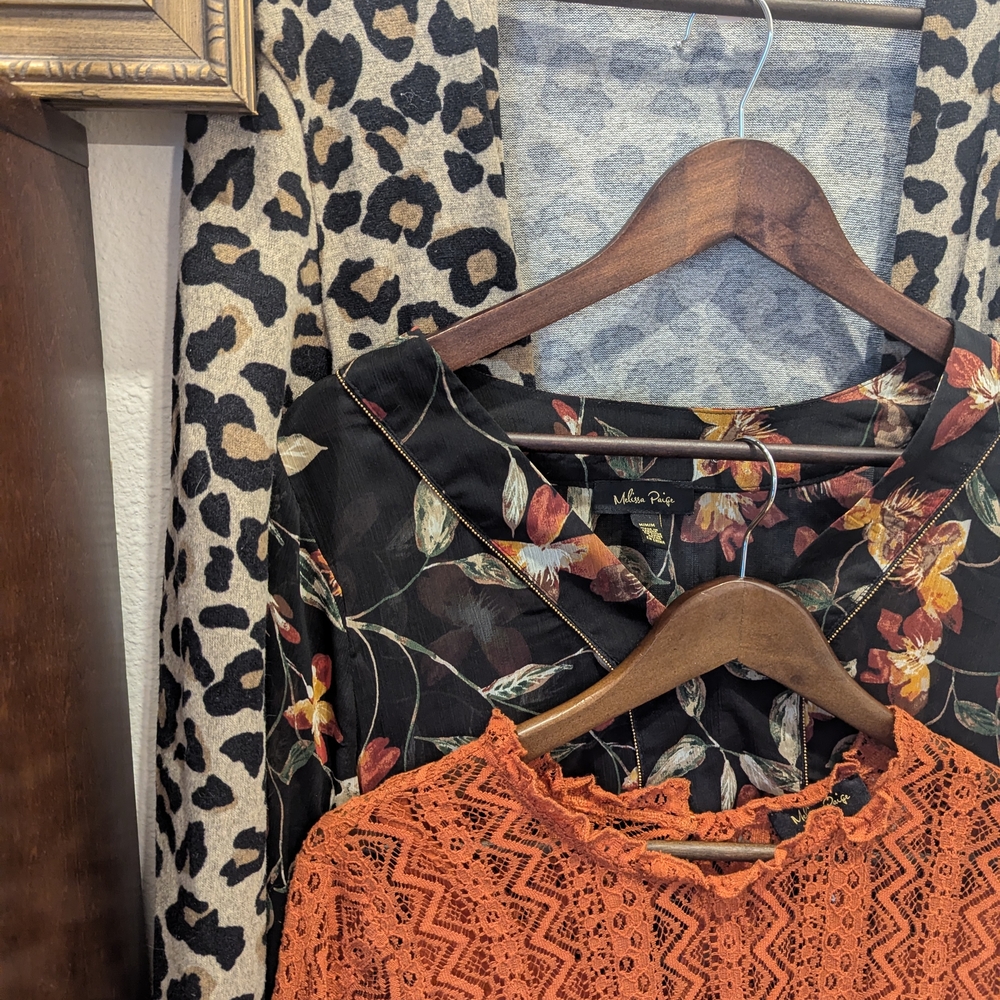 Stunning Curated Fall Set Size Medium - image 1